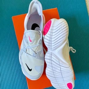 Brand new in box, Fits size 8  foot / Nike free 8.5